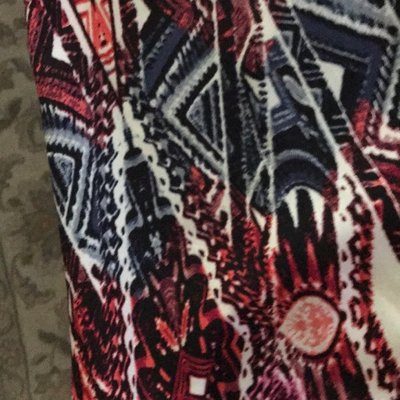 XL Razorback Tank Top - Picture 4 of 6